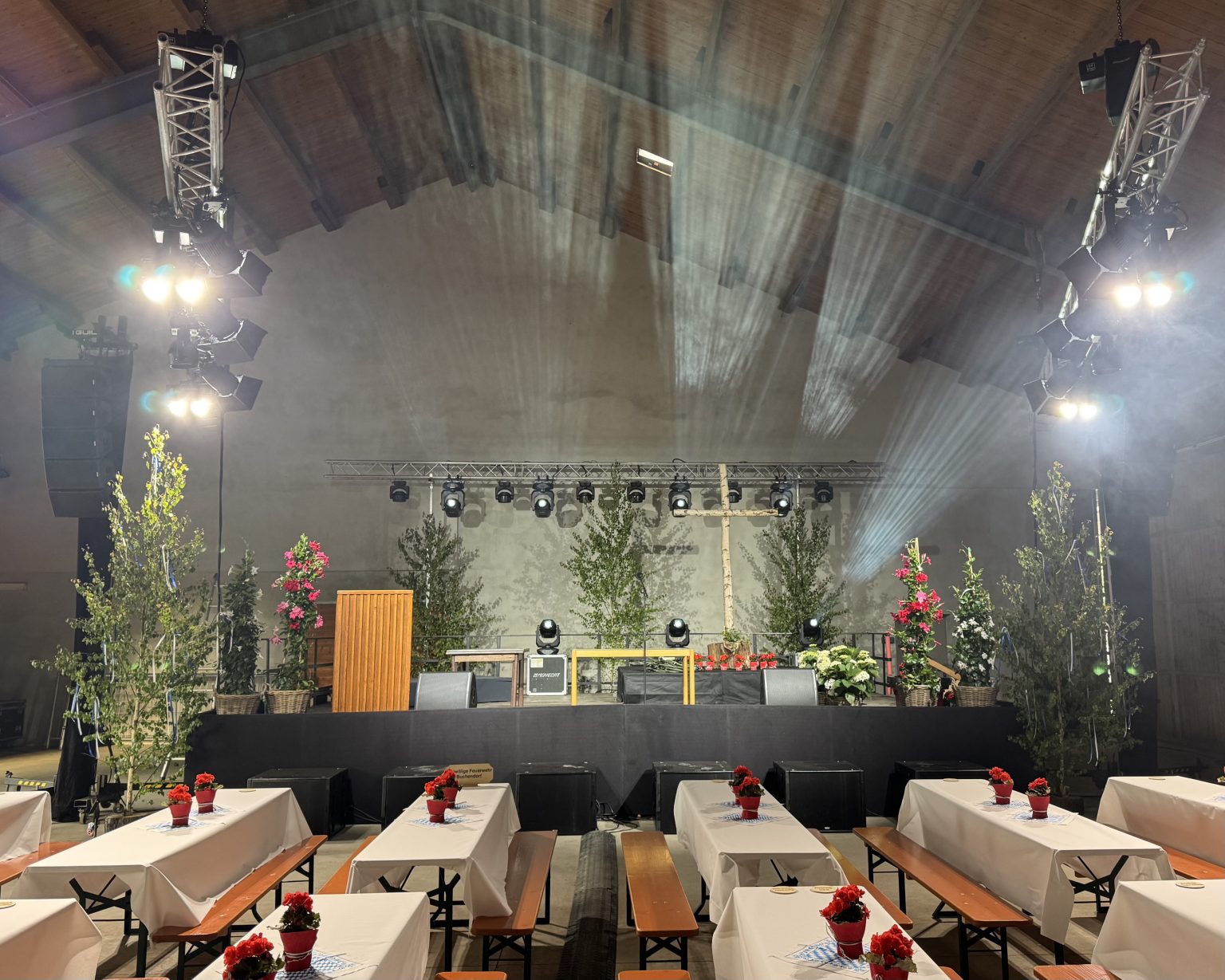 Bild 1 für Referenz Tontechnik Buchendorf